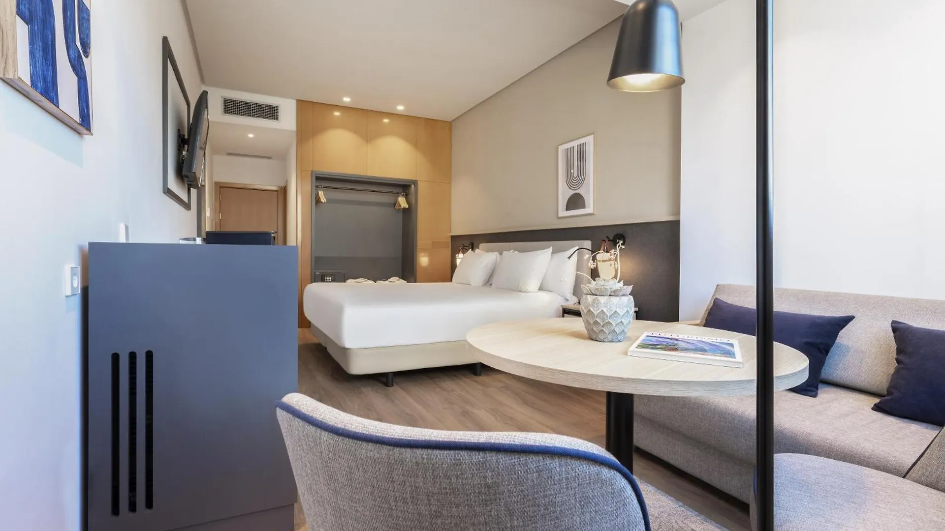 Hotel Malaga Alameda Centro Affiliated By Melia