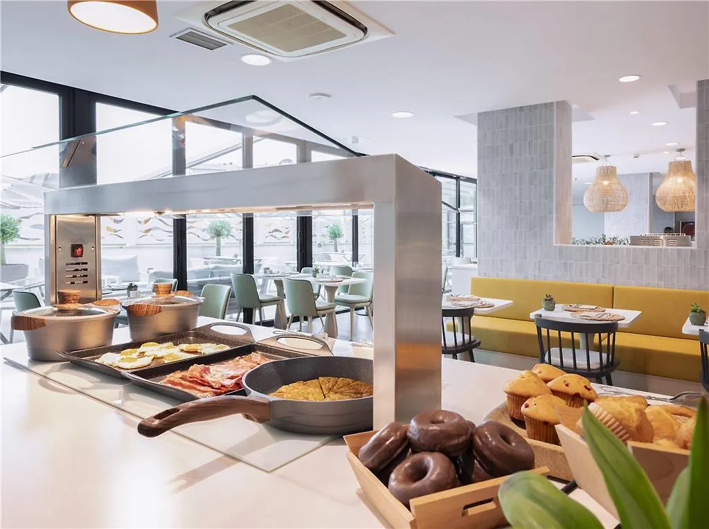 Hotel Málaga Alameda Centro Affiliated by Meliá