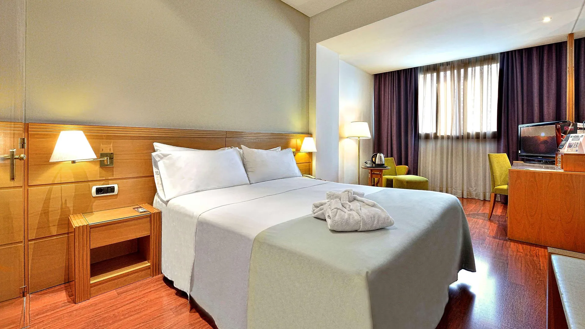 ****  Hotel Malaga Alameda Centro Affiliated By Melia Ισπανία