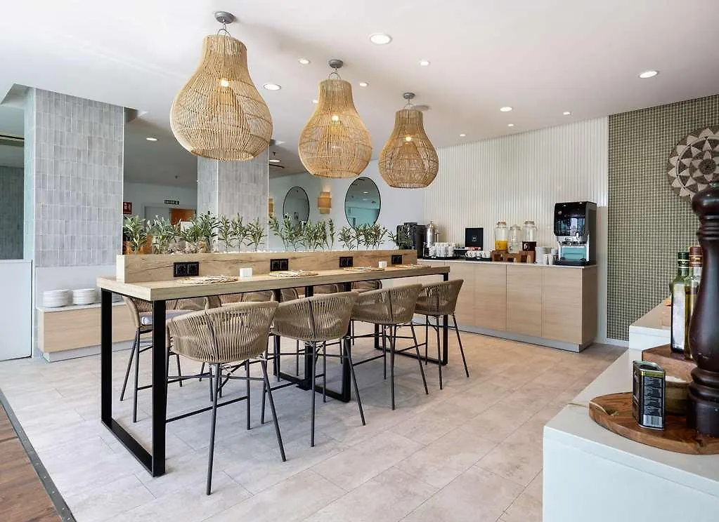 Tryp Málaga Alameda Hotel